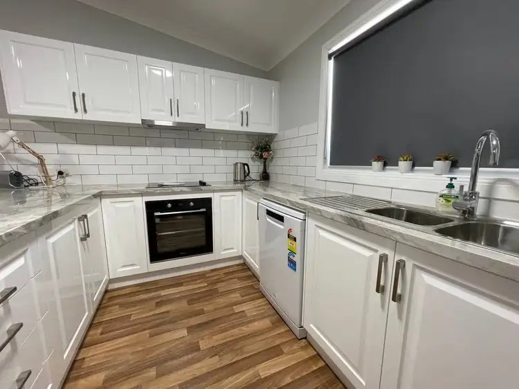 Fifth view of Homely house listing, 2/14 Hartigan Avenue, Parkes NSW 2870