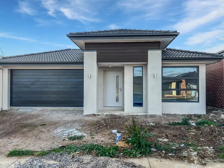 9 Grassy Street, Armstrong Creek VIC 3217