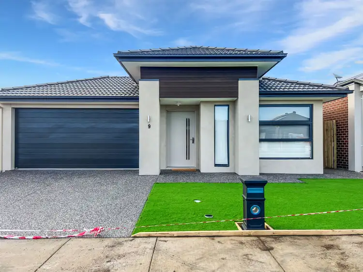 9 Grassy Street, Armstrong Creek VIC 3217