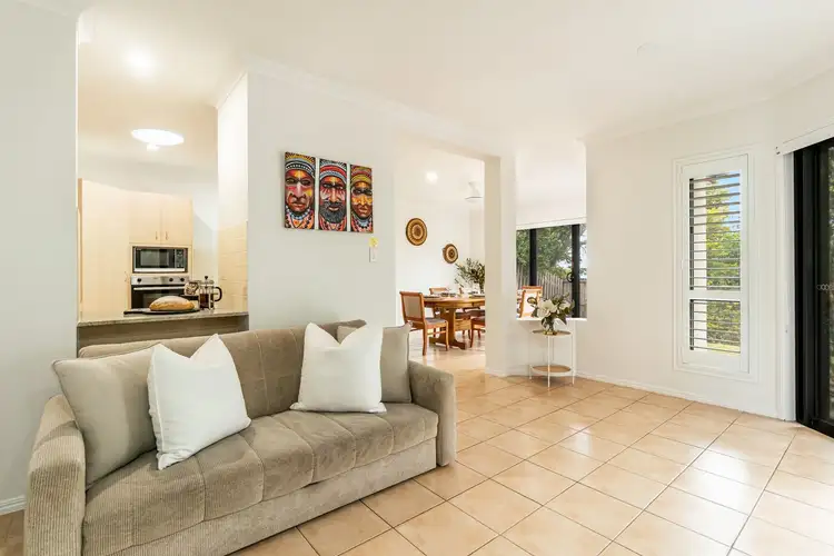 21 Oceania Court, Yamba NSW 2464