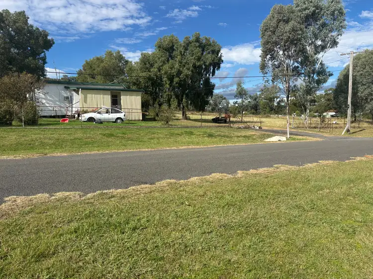 16 Hill Street, Warialda Rail NSW 2402