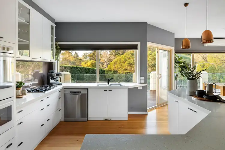 Fifth view of Homely house listing, 6 Parkland Close, Frankston South VIC 3199