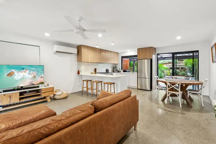 6 Wickham Crescent, Tugun QLD 4224