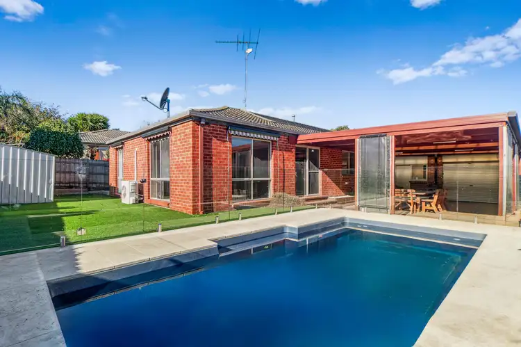 Second view of Homely house listing, 5 Tarwin Court, Langwarrin VIC 3910
