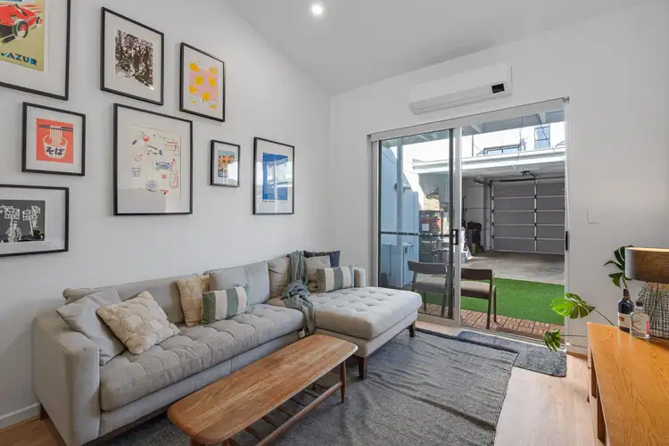 8 Florence Lane, Tonsley SA 5042