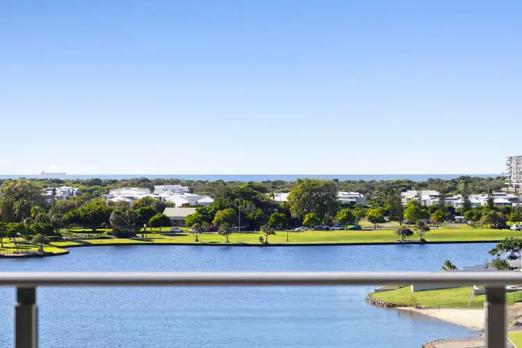 709/1 Waterside Retreat, Birtinya QLD 4575