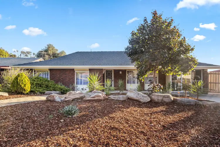 16 Rhodes Court, Hillbank SA 5112