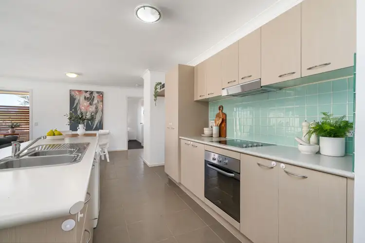 Second view of Homely house listing, 6 Blacket Place, Hamilton Valley NSW 2641