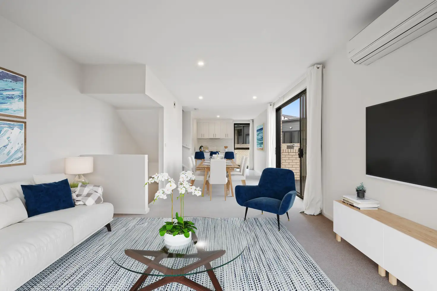 Main view of Homely townhouse listing, 22/135 Easty Street, Phillip ACT 2606