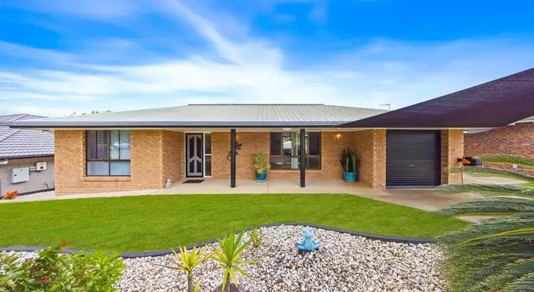 17 Manooka Drive, Rainbow Beach QLD 4581