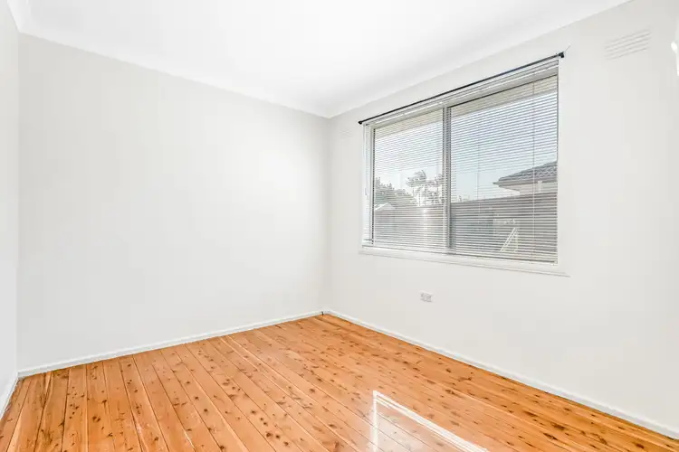 Fourth view of Homely house listing, 10 Canara Place, Smithfield NSW 2164