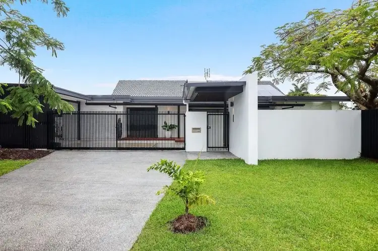 9 Emu Court, Sorrento QLD 4217