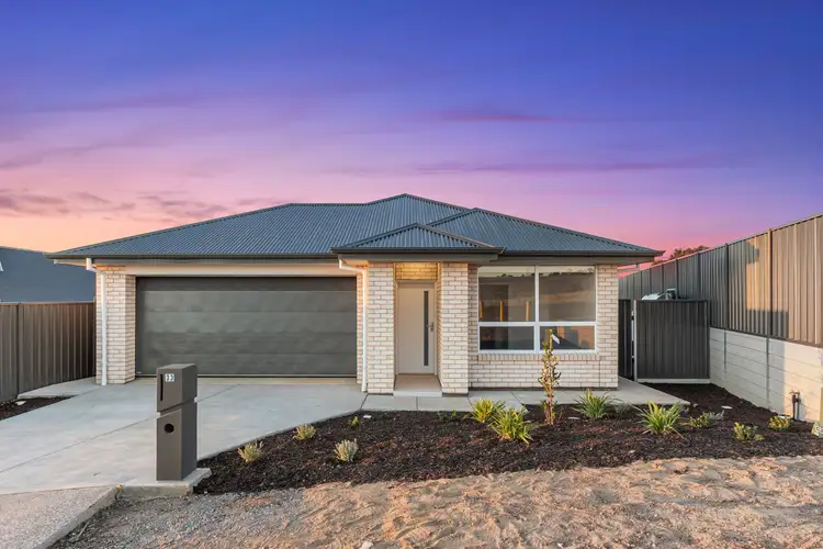 33 Whitford Road, Craigmore SA 5114