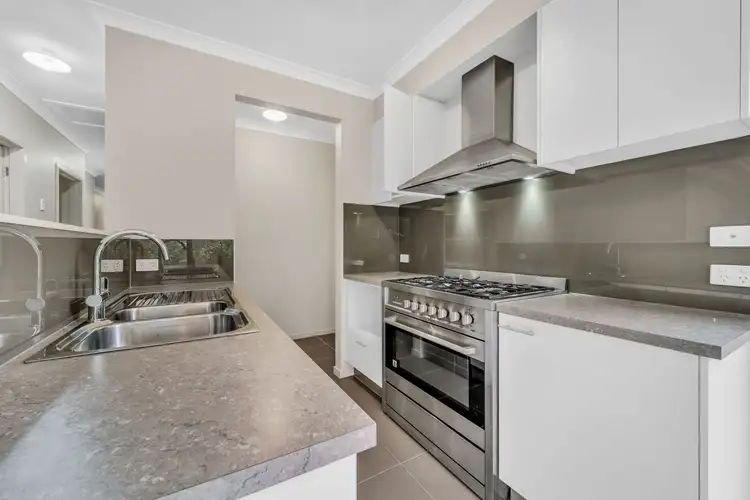 Second view of Homely house listing, 42 Peppertree Parade, Craigieburn VIC 3064