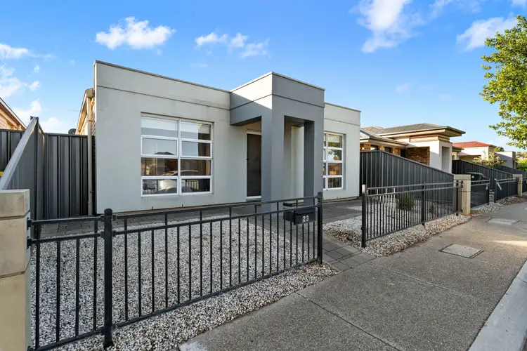 23 West Parkway, Andrews Farm SA 5114