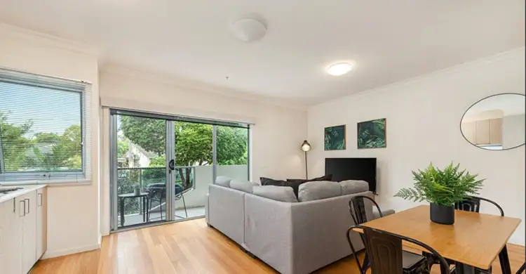 Third view of Homely apartment listing, 3/12 Alfrick Road, Croydon VIC 3136
