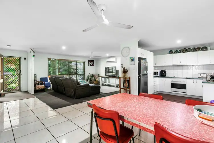 Fifth view of Homely house listing, 1/1 Twolyn Street, Urangan QLD 4655