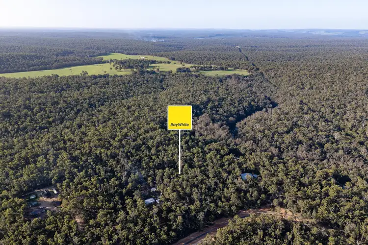 71 Leschenaultia Drive, Nannup WA 6275