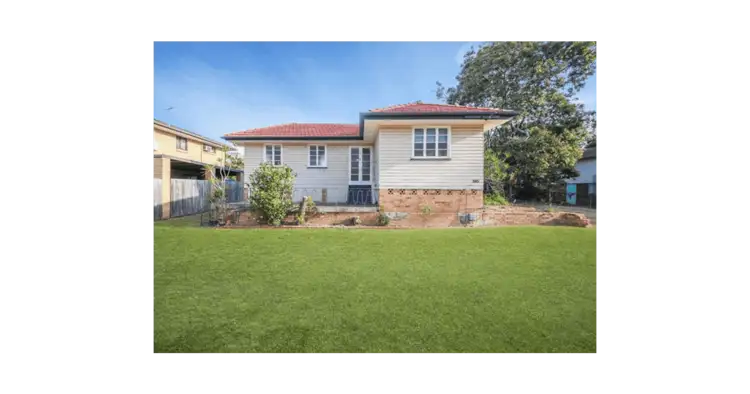 385 Broadwater Road, Mansfield QLD 4122