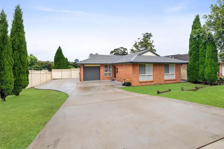 18 Redman Road, Medowie NSW 2318