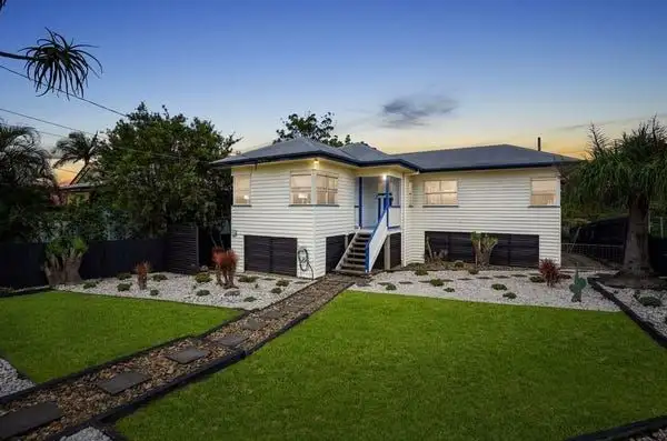 18 Willard Street, Carina Heights QLD 4152