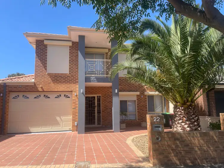 22 Watersedge Way, Roxburgh Park VIC 3064