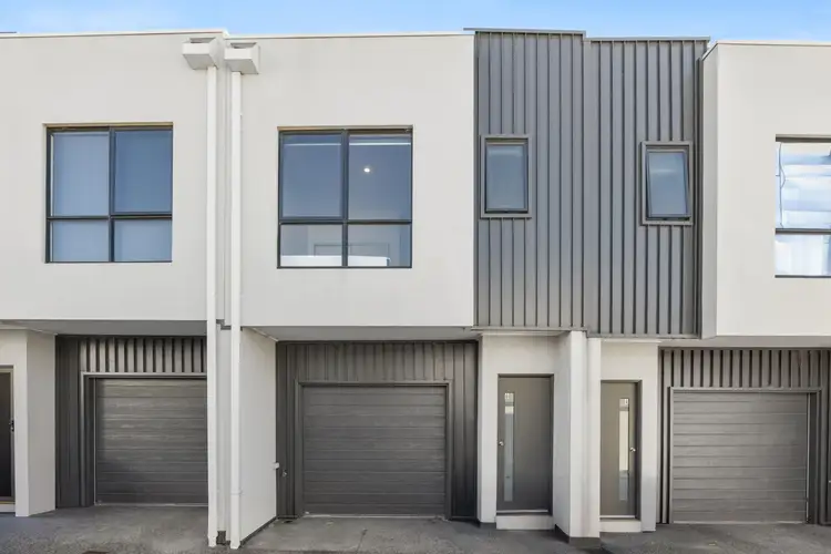 Main view of Homely townhouse listing, 6 Travertine Loop, Berwick VIC 3806