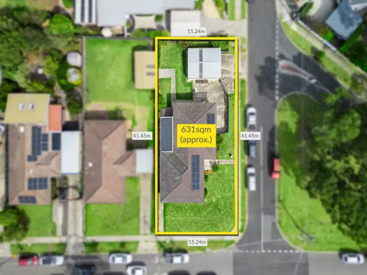 Second view of Homely house listing, 7 Lindsay Street, Macleod VIC 3085