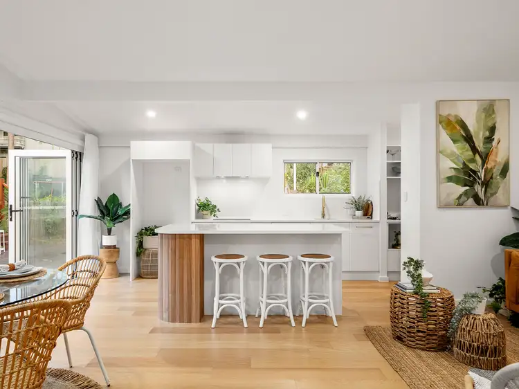 Fourth view of Homely house listing, 4 Nealdon Street, Holland Park QLD 4121