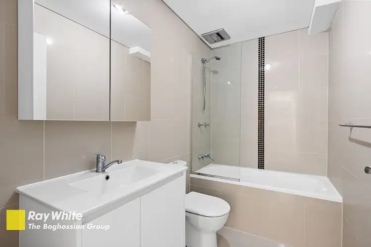 Fifth view of Homely unit listing, 5/324-326 William Street, Kingsgrove NSW 2208