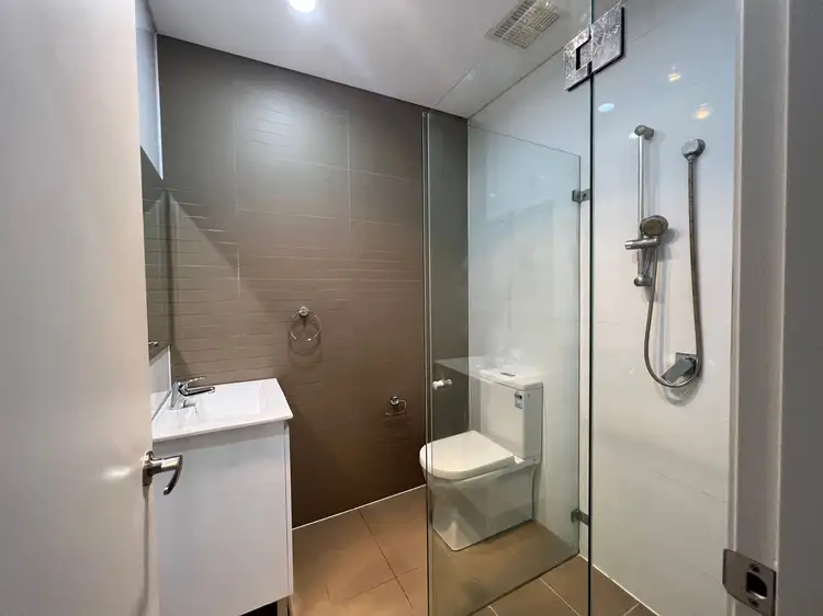 Fifth view of Homely unit listing, 2/138 Moorefields Road, Kingsgrove NSW 2208