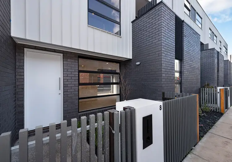 8 Glynn Avenue, Altona North VIC 3025