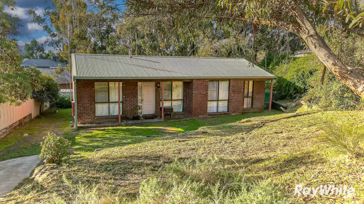 3 Hillview Street, Flora Hill VIC 3550