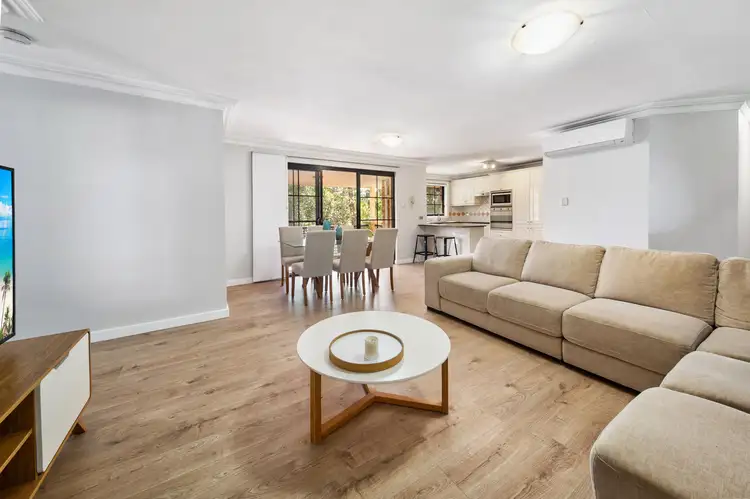 E9/6 Schofield Place, Menai NSW 2234