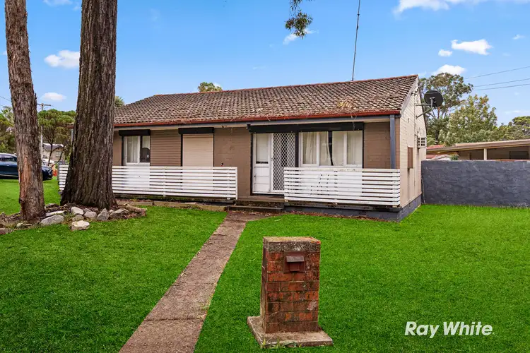 46 Waitaki Street, Lethbridge Park NSW 2770