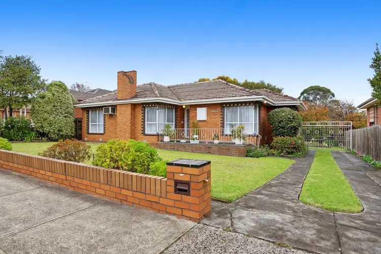 41 Hughes Parade, Reservoir VIC 3073