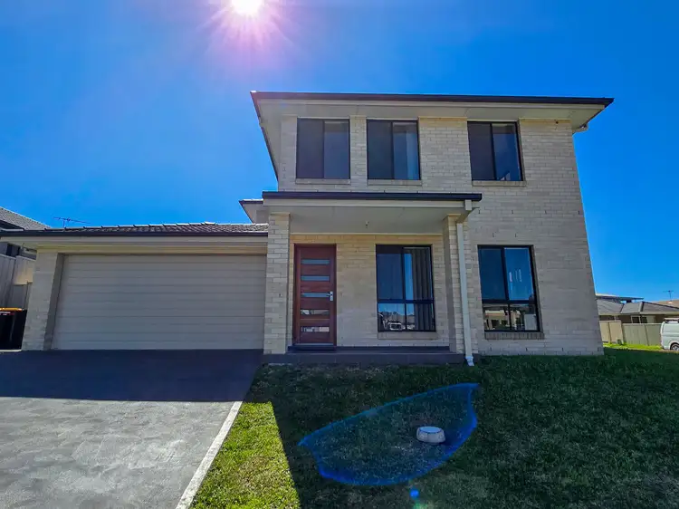 22 Affleck Gardens, Middleton Grange NSW 2171
