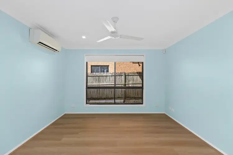 Fourth view of Homely house listing, 2 Selkirk Close, Oxley QLD 4075