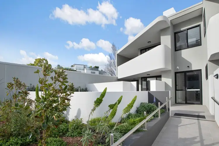 Second view of Homely unit listing, 4/928-930 Anzac Parade, Maroubra NSW 2035