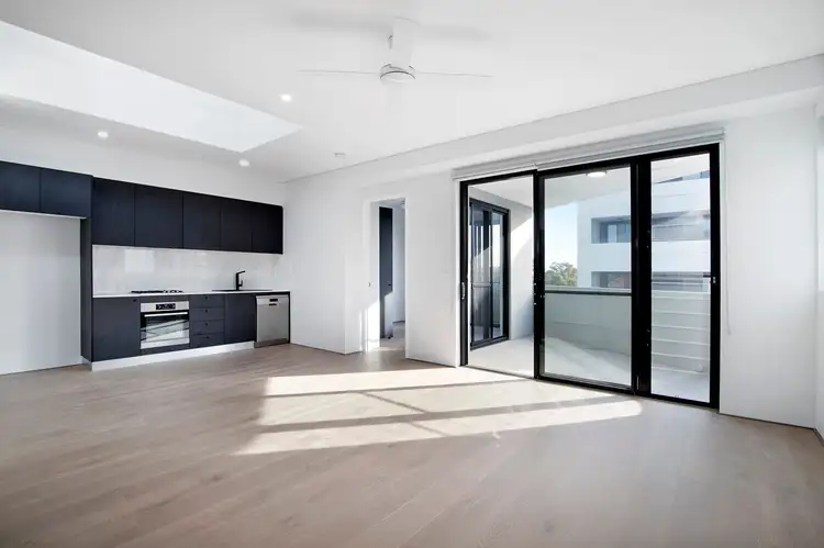 Third view of Homely unit listing, 4/928-930 Anzac Parade, Maroubra NSW 2035