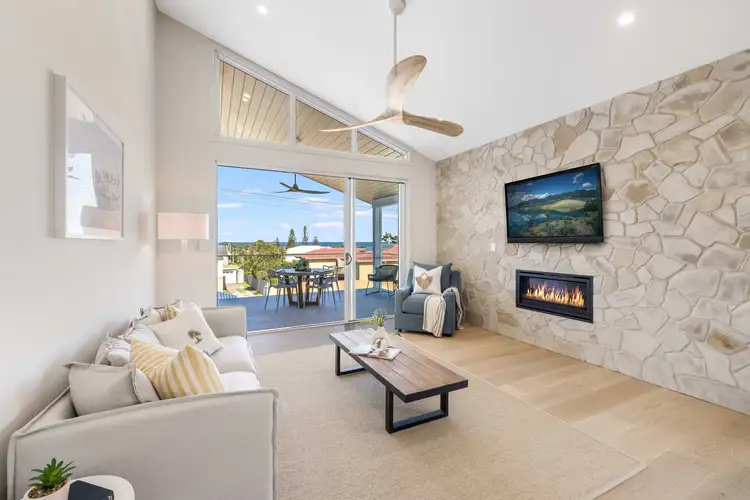 Unit 1/5 Jean Street, Dicky Beach QLD 4551