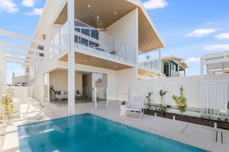 Fifth view of Homely house listing, Unit 1/5 Jean Street, Dicky Beach QLD 4551
