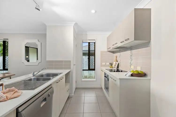 Fifth view of Homely house listing, 7 Pine Place, Upper Kedron QLD 4055