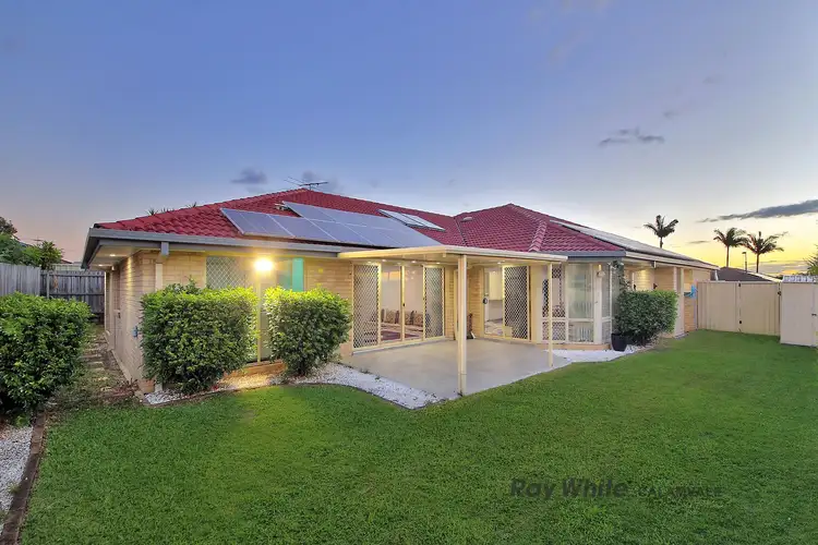 5 Cornell Close, Regents Park QLD 4118
