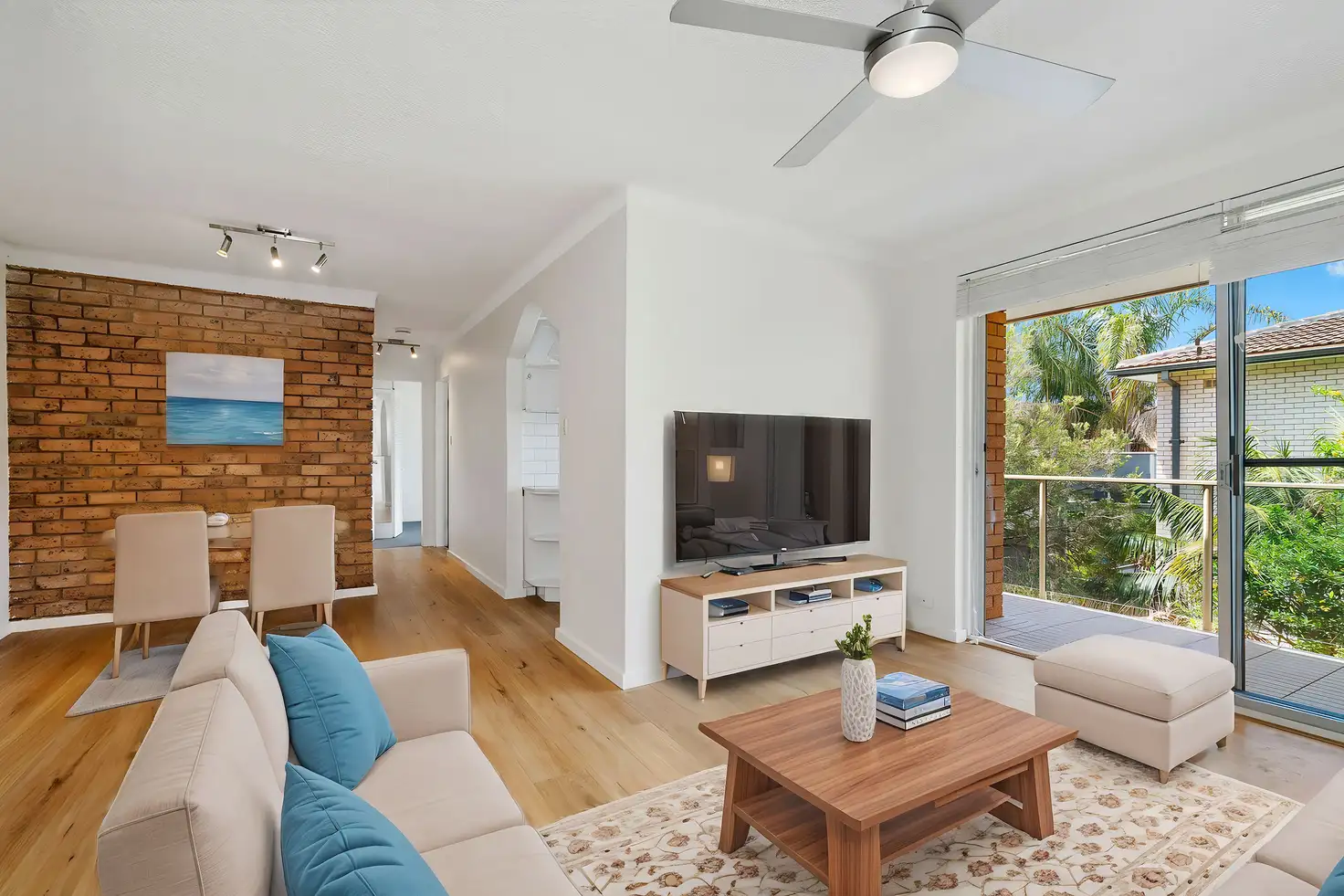 Main view of Homely apartment listing, 10/7-9 Wetherill Street, Narrabeen NSW 2101