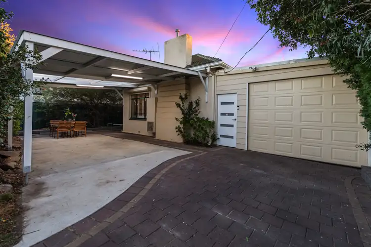 17 Malwa Street, Osborne SA 5017