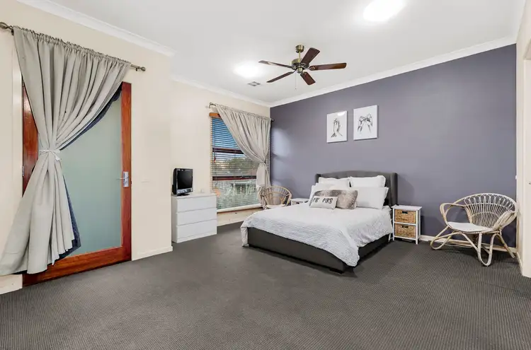 Sixth view of Homely house listing, 10 Shelduck Street, South Morang VIC 3752
