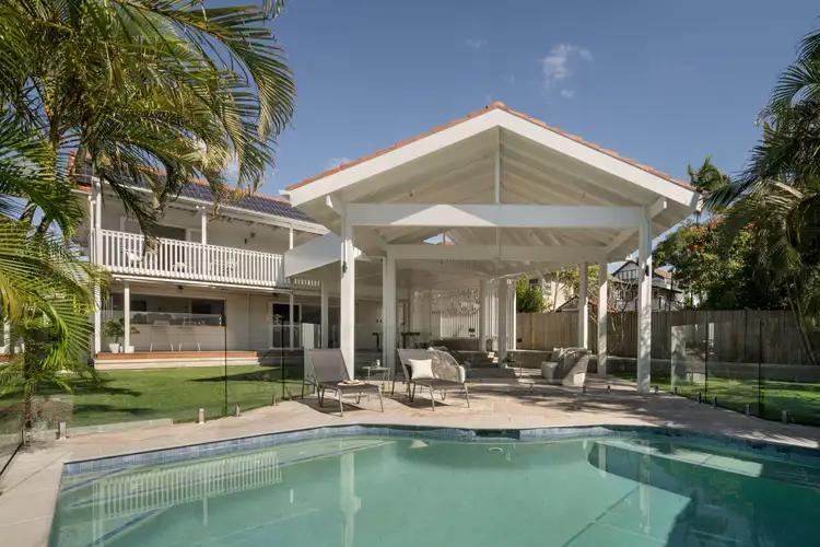68 Henderson Street, Camp Hill QLD 4152