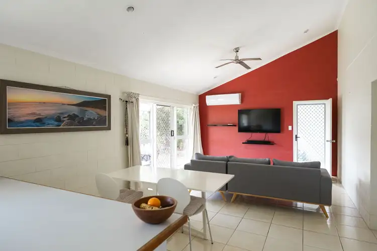 Second view of Homely house listing, 1/24 Ireland Crescent, Whitfield QLD 4870