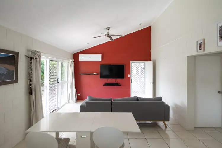 Fifth view of Homely house listing, 1/24 Ireland Crescent, Whitfield QLD 4870